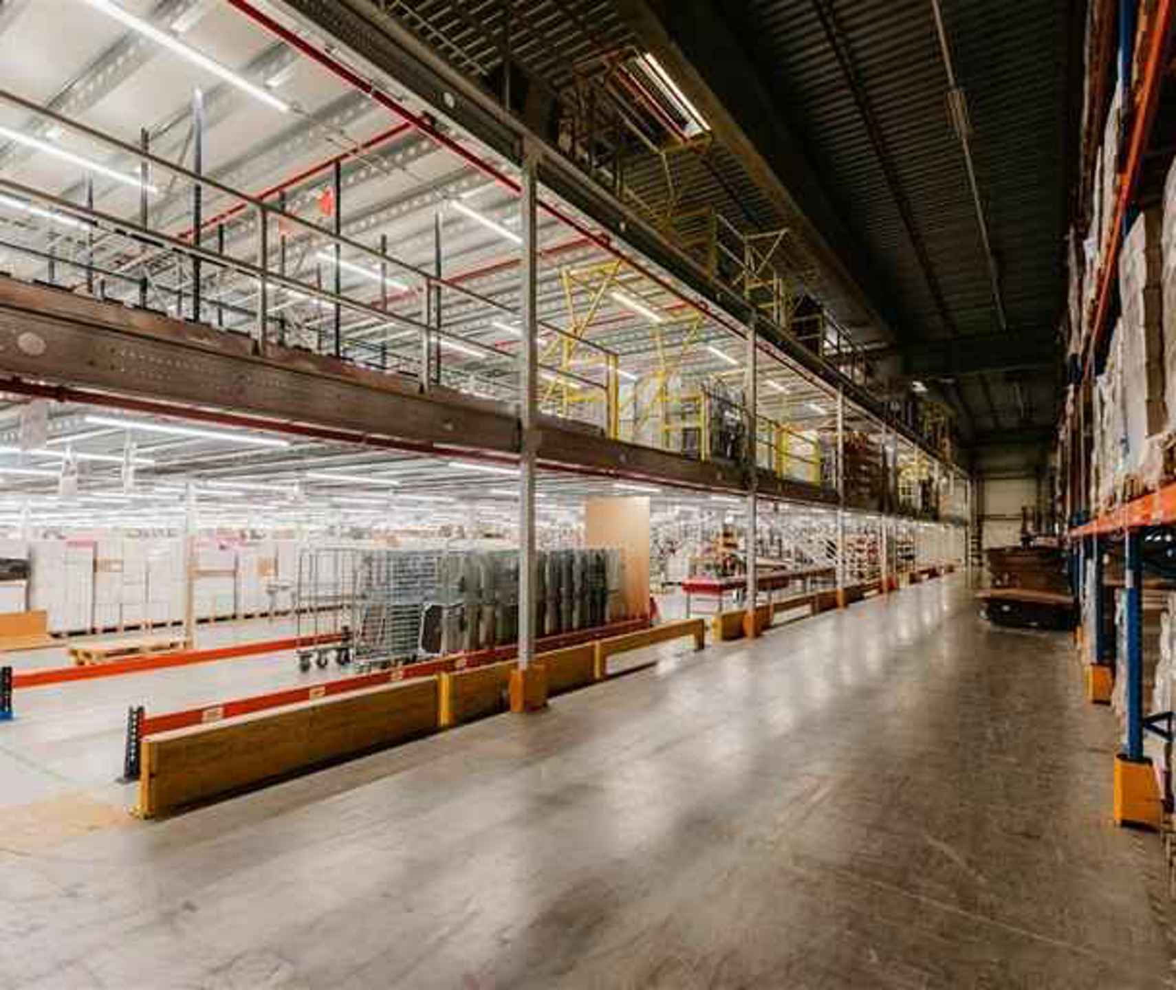 Commercial for rent in Lot - photo 4