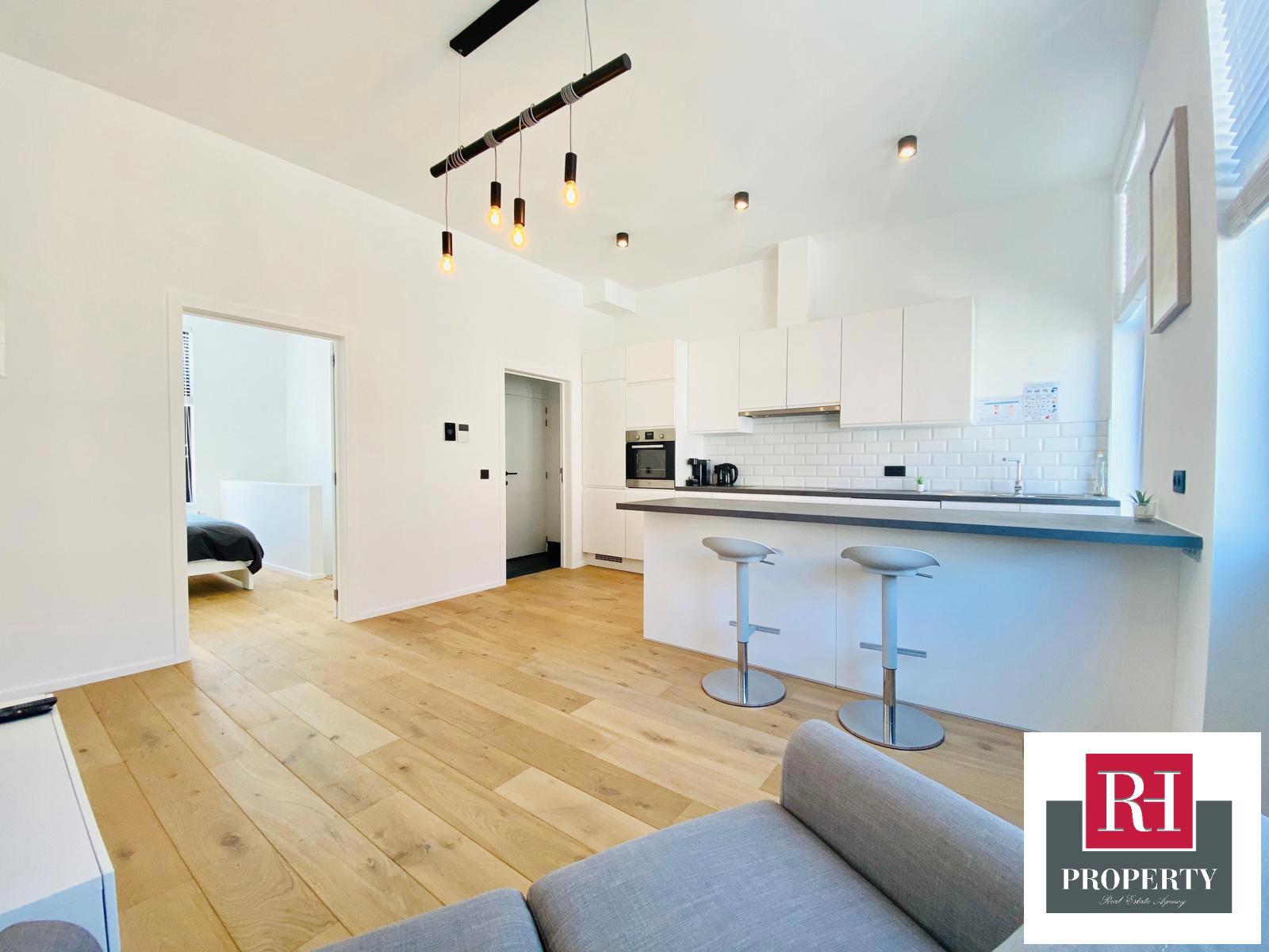 Appartement te huur in Elsene met 1 slaapkamer - foto 3