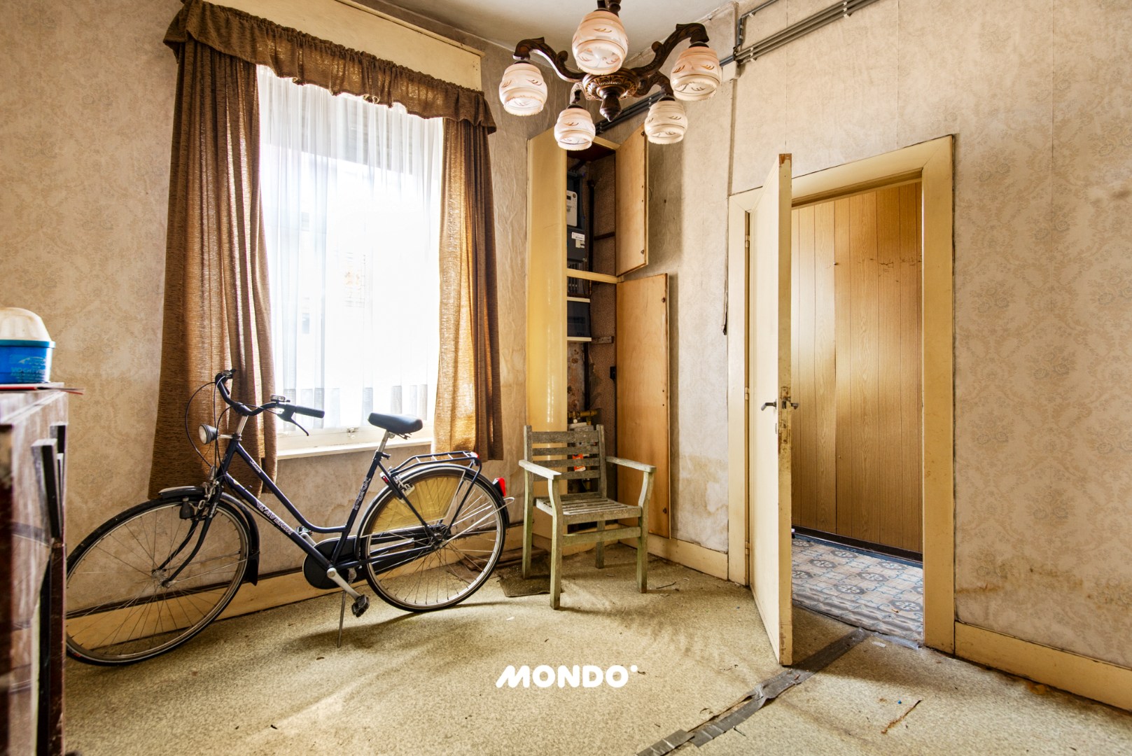 Te renoveren woning met tuin en garage op rustige ligging in Boom - foto 5