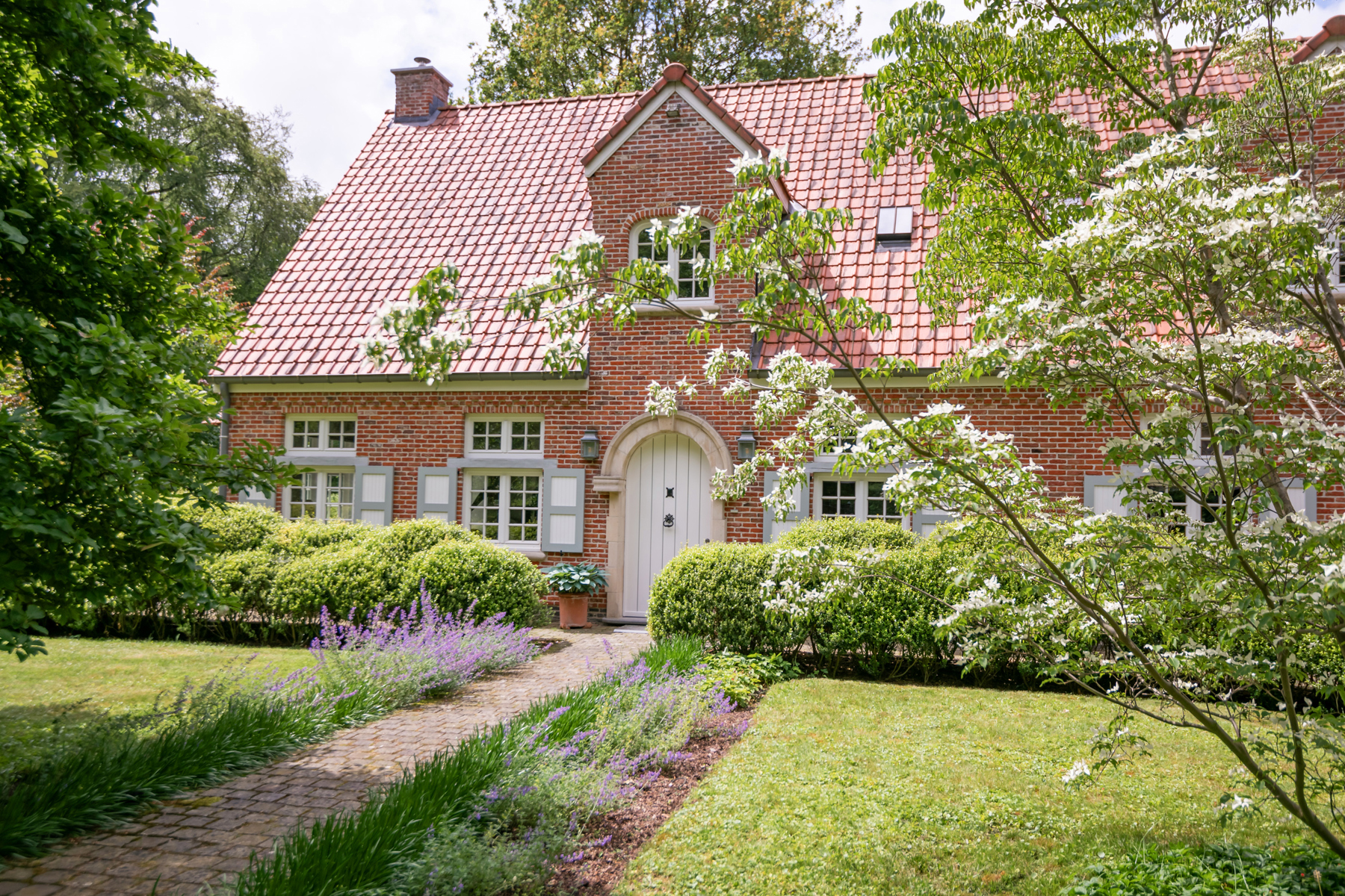 House for sale in Brasschaat with 4 bedrooms - photo 4