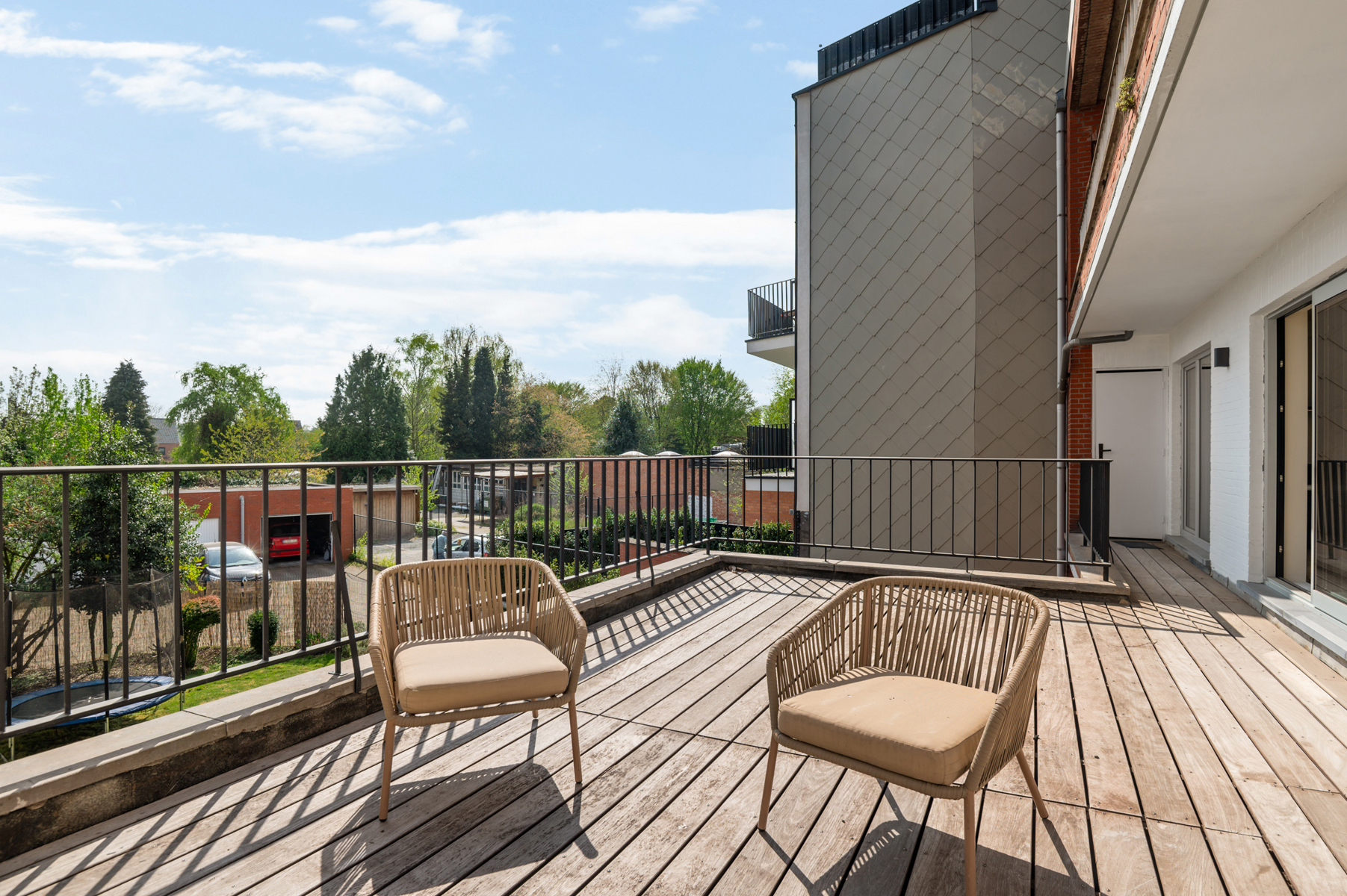 VOLLEDIG GERNOVEERD APP MET ZUIDOOST TERRAS - foto 2