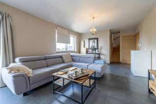 Centraal wonen met alle comfort binnen handbereik!🔹 Ruime living met open keuken🛏 2 slaapkamers🛁 Badkamer met ligbad🚽 Afzonderlijk toilet 🧺...