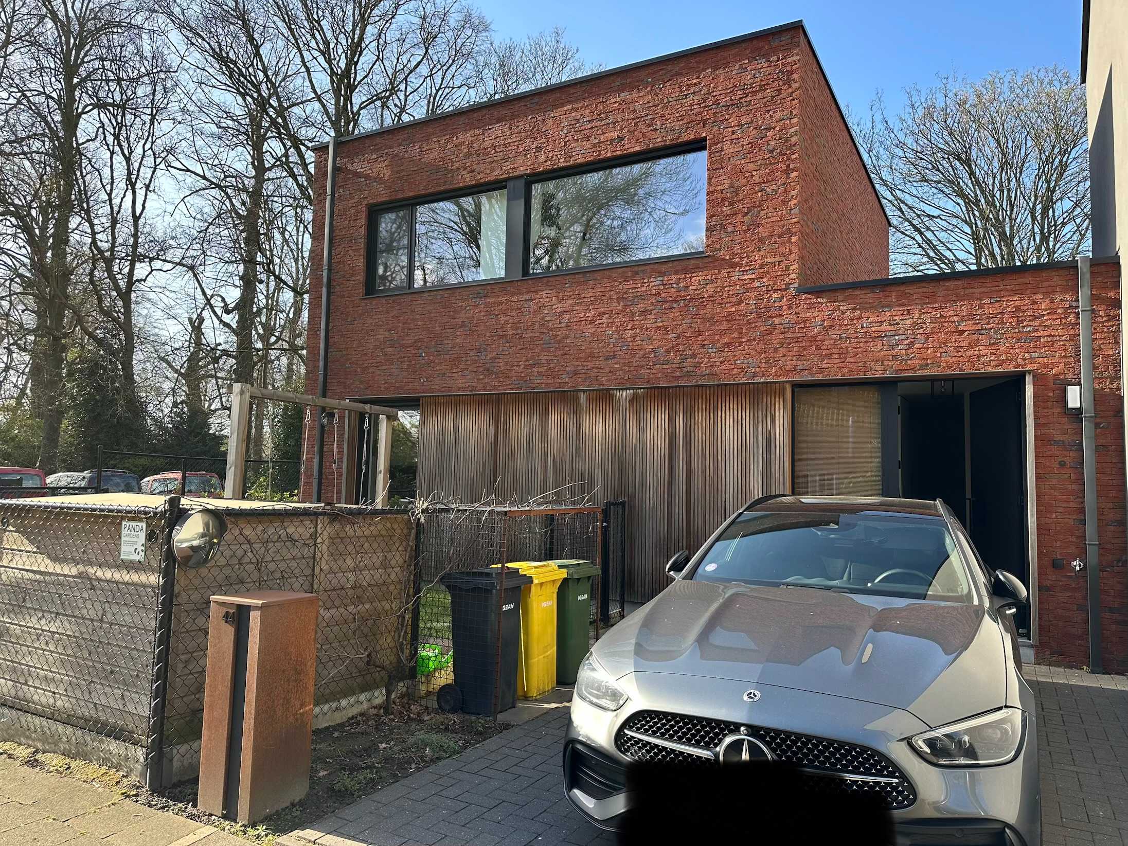 Huis te koop in Mortsel met 3 slaapkamers - foto 2