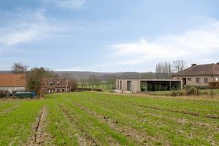 Vous rêvez d'une maison dans un endroit exceptionnel où le calme et la nature sont au cœur de vos préoccupations ? Ce terrain unique à Opbrakel...