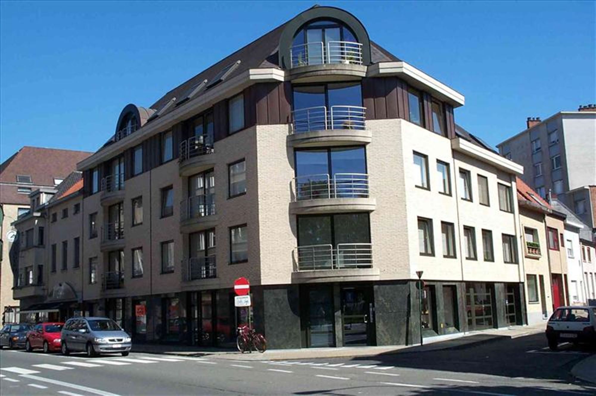 Modern appartement centrum Kortrijk - foto 1