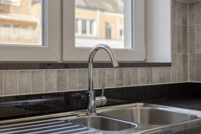 Volledig nieuw gerenoveerd gelijkvloers appartement - foto 5