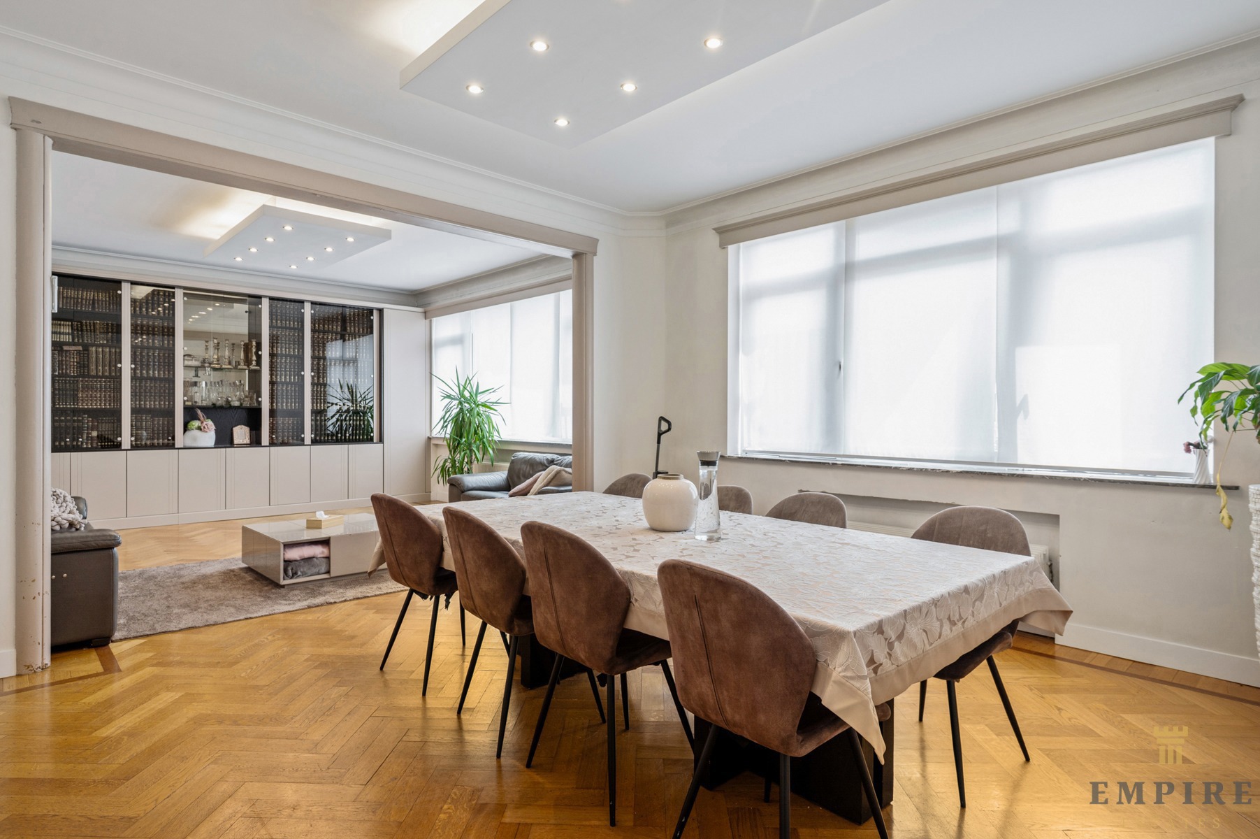 Apartment for sale in Antwerp with 4 bedrooms - photo 2
