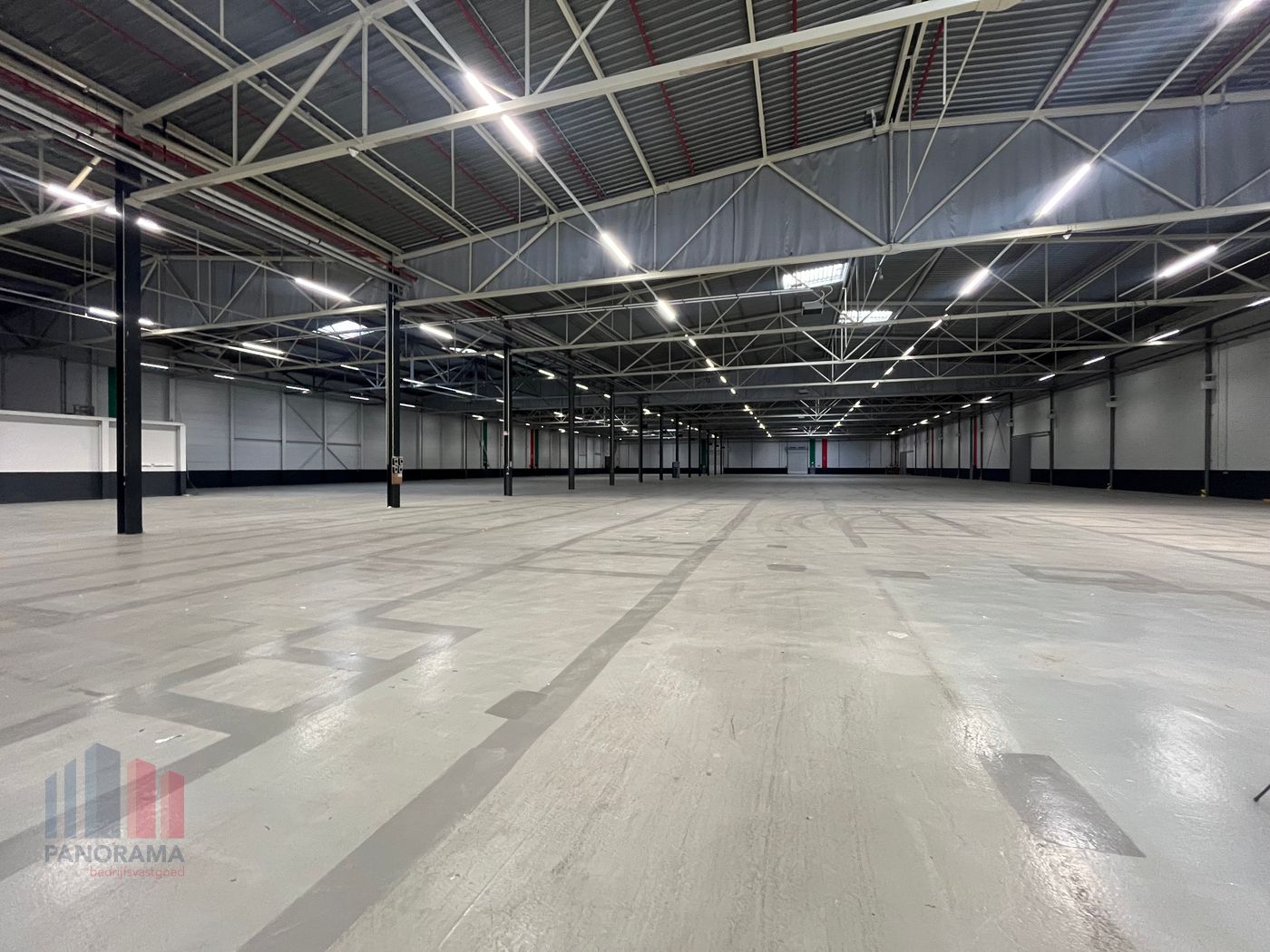 7.663 m² logistiek magazijn met 1.151 m² kantoren in Zele - foto 5