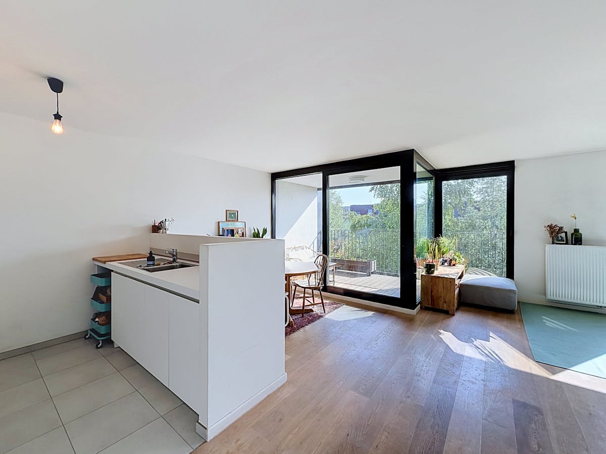 Modern appartement met terras en 2 slaapkamers in Gent - foto 4