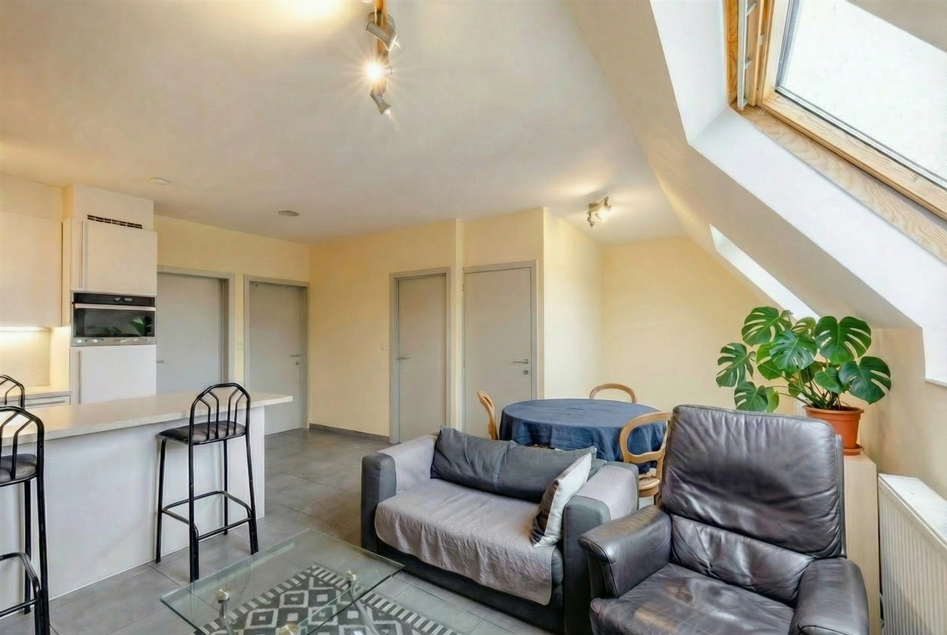 Recent instapklaar appartement in kleinschalige residenti - foto 3