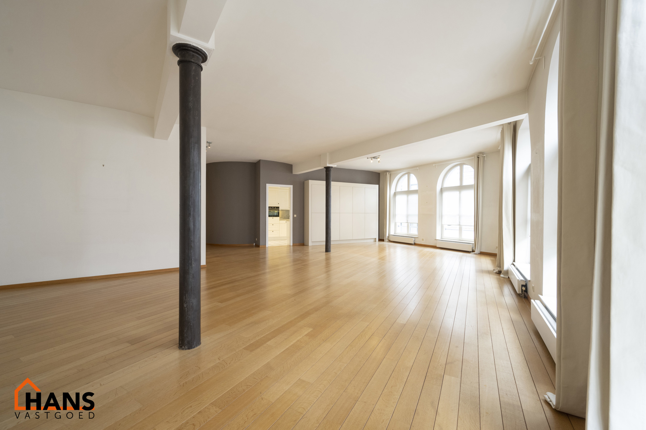 Luxueus appartement in een historisch gebouw in hartje Antwerpen. - foto 4