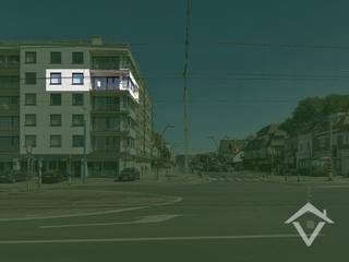 Dit volledig vernieuwde appartement op de vierde verdieping combineert hedendaags comfort met een prachtig uitzicht en een uitstekende ligging.<br /><br />De lichtrijke leefruimte vormt het hart van het appartement en biedt dankzij de grote raampartijen een aangename open sfeer. Vanuit de leefruimte geniet u van een prachtig zicht op de zee, terwijl het tweede terras uitkijkt over het binnenland. Zo kunt u op elk moment van de dag genieten van een mooi panorama.<br /><br />De praktische keuken sluit mooi aan bij de leefruimte en biedt alles wat nodig is voor comfortabel dagelijks wonen. Verder beschikt het appartement over twee slaapkamers, een ruime berging, wasruimte, een moderne badkamer met inloopdouche en een apart toilet.<br /><br />Een absolute meerwaarde is de autostaanplaats aan het gebouw, waardoor parkeren bijzonder praktisch is.<br /><br />Troeven:<br />Volledig vernieuwd en instapklaar<br />Gelegen op de 4de verdieping<br />98 m² bewoonbare oppervlakte<br />Zeer centrale, maar rustige ligging in Koksijde<br />2 slaapkamers<br />Lichtrijke leefruimte<br />Praktische keuken<br />Badkamer met inloopdouche<br />Apart toilet<br />Ruime berging<br />2 terrassen<br />Prachtig zeezicht én zicht over het binnenland<br />Autostaanplaats aan het gebouw<br />EPC-label B<br />Syndickosten: €70/maand<br />Direct beschikbaar<br /><br />Een bijzonder aantrekkelijke woonopportuniteit voor wie op zoek is naar comfort, rust, een centrale ligging en een prachtig uitzicht aan de Belgische kust.