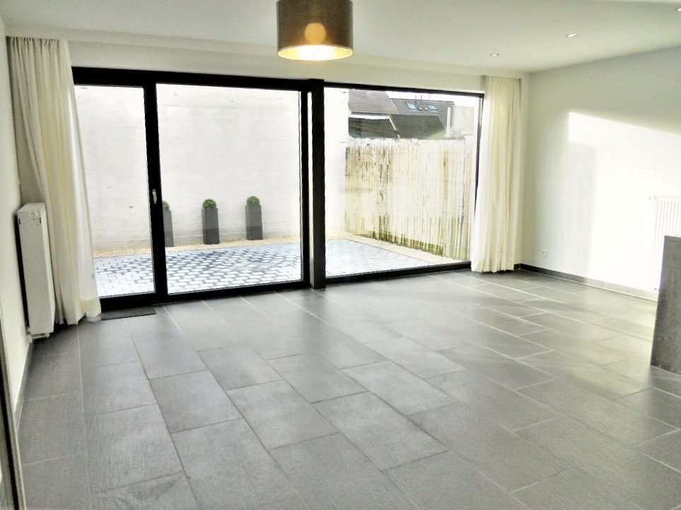 House for rent in Eeklo with 2 bedrooms - photo 2