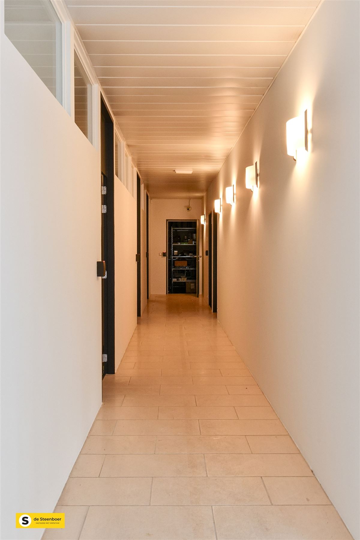 Bureelgebouw - foto 4