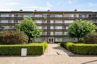 Dubbel zoveel ruimte, dubbel zoveel woonplezierWelkom in de Nieuwdreef, waar op de vierde verdieping een appartement wacht dat alle clichés over...