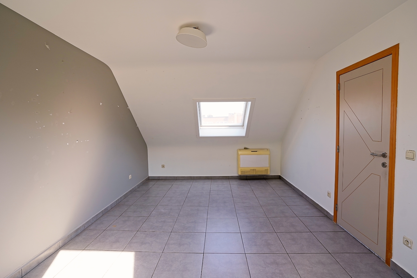 Ruim appartement met terras te Belsele - foto 5