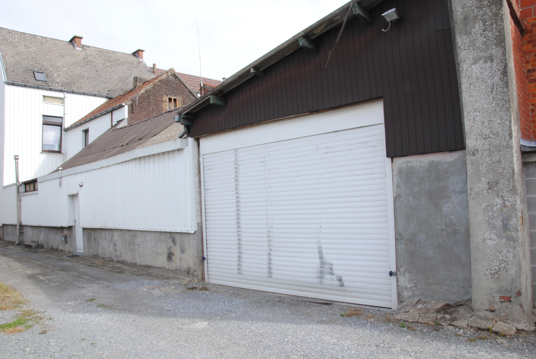 22 GARAGEBOXEN TE KOOP: UITSTEKENDE INVESTERINGSMOGELIJKHEID - foto 5