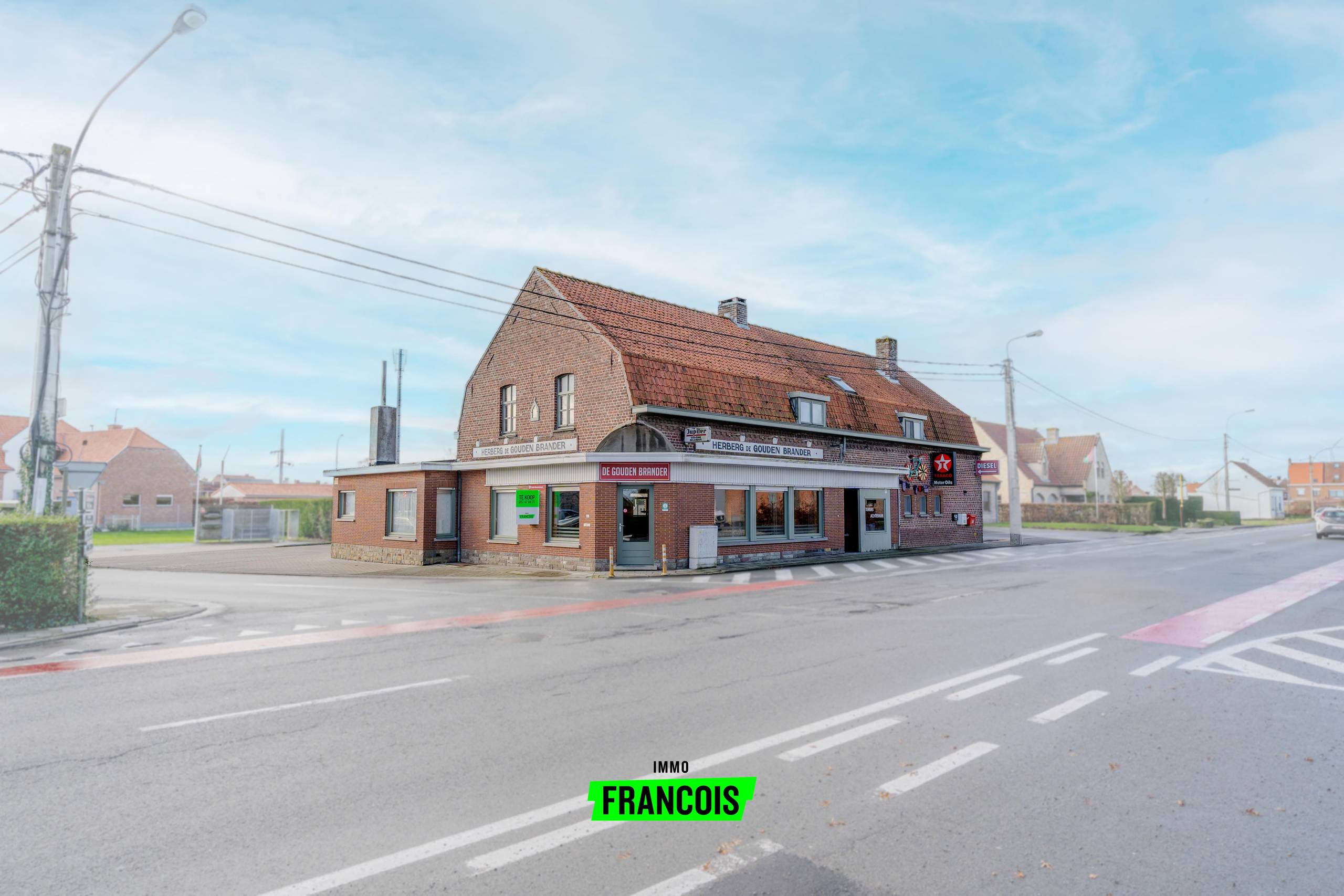 Commercial for sale in Ypres with 4 bedrooms - photo 2