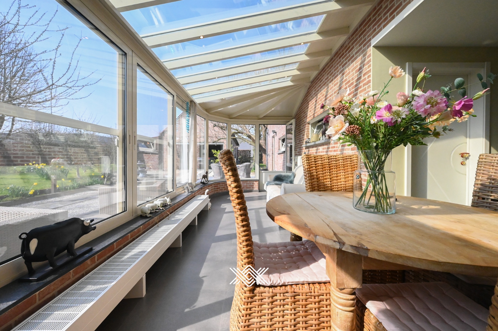 Vrijstaande woning met zonovergoten tuin op een ruim perceel - foto 4