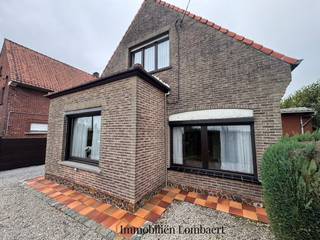 House for sale in Izegem