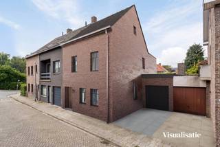 Ligging: centraal doch rustig gelegen in het centrum van Turnhout in een verkeersluwe straat, omringd door scholen en met een vlotte verbinding naar het openbaar vervoer en centrum. <br /><br />Omschrijving:<br />Deze goed gelegen bouwgrond van 238m² vinden we terug in een aangename straat in de stadskern van Turnhout. Er is de mogelijkheid om een degelijk volume op te trekken met een ruime garage. <br /><br />Er is tevens een goedgekeurd plan aanwezig, meer info verkrijgbaar via eenvoudig verzoek aan ons kantoor.