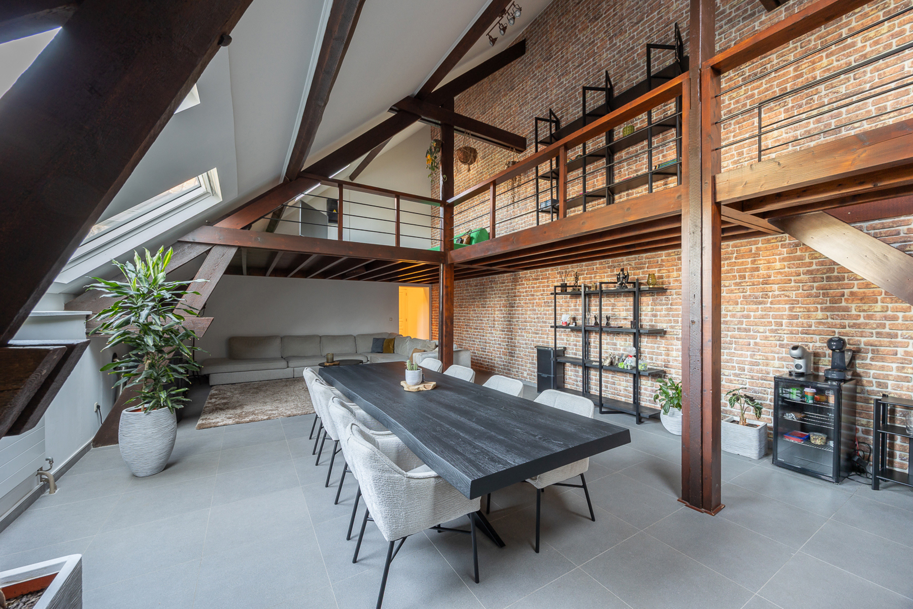 Gerenoveerde villa op prachtig perceel van 1.013 m² - foto 3