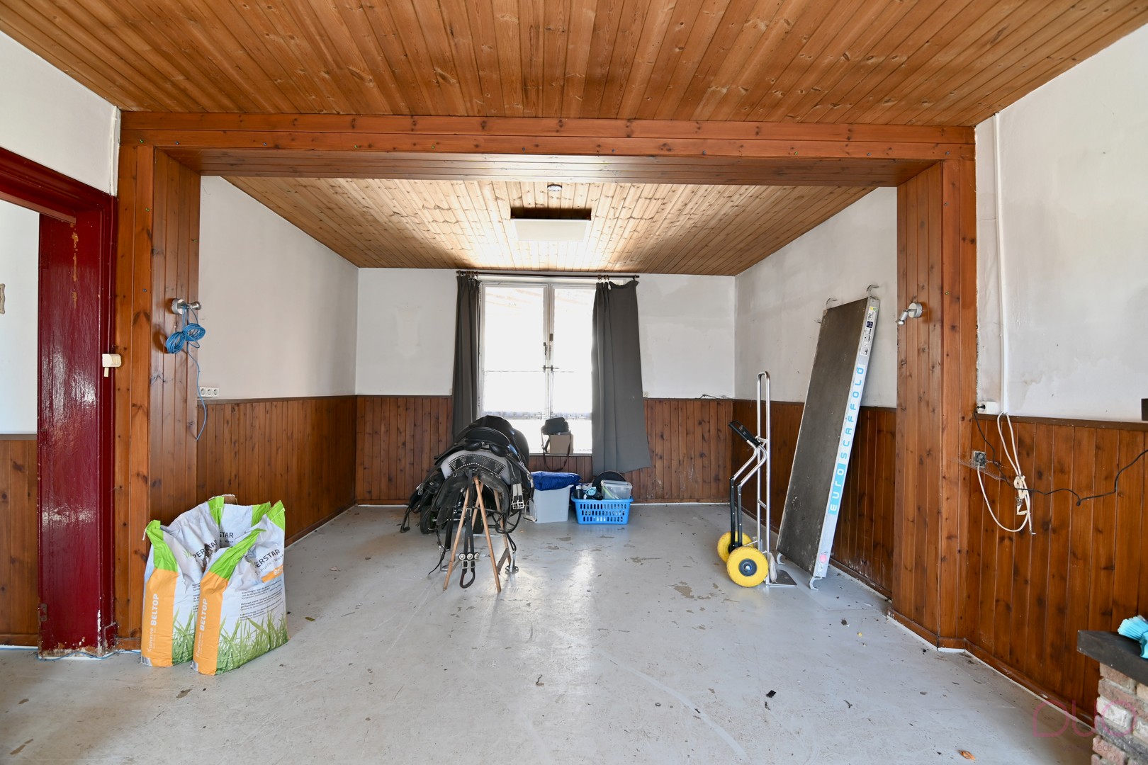 Ontdek deze landelijk gelegen woning met renovatiemogelijkheden in Waasmont - foto 3