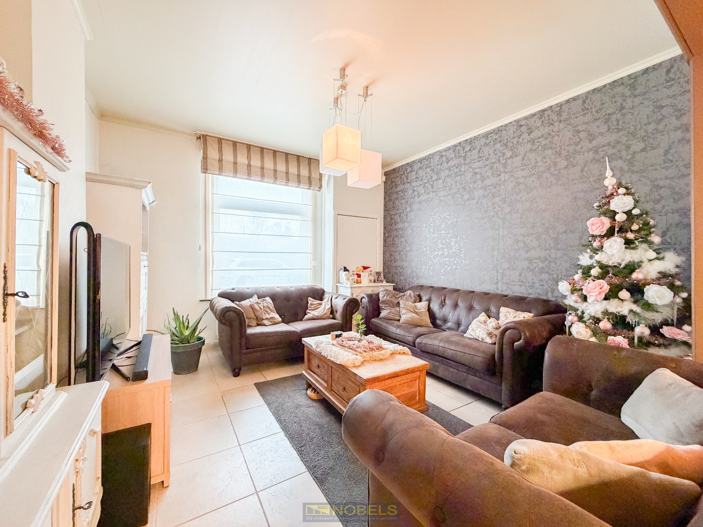 Te koop, Instapklare gezinswoning met 5 slaapkamers op topligging te Oudenaarde! - photo 2