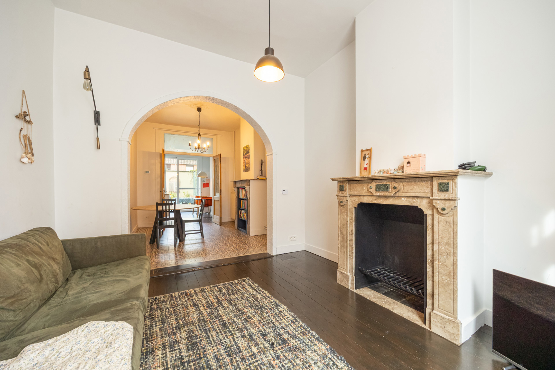 Ruime gezinswoning met 4 à 5 slaapkamers en stadstuin. EPC C - foto 3