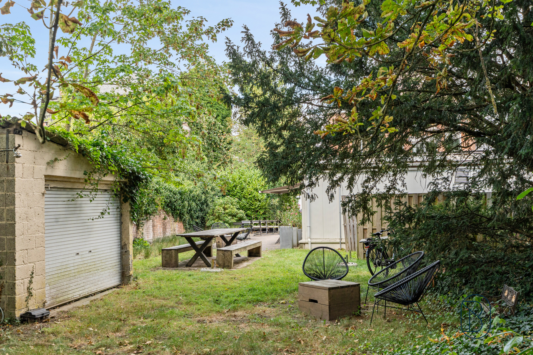 Topgelegen verhuurd handelspand met appartement. - foto 5