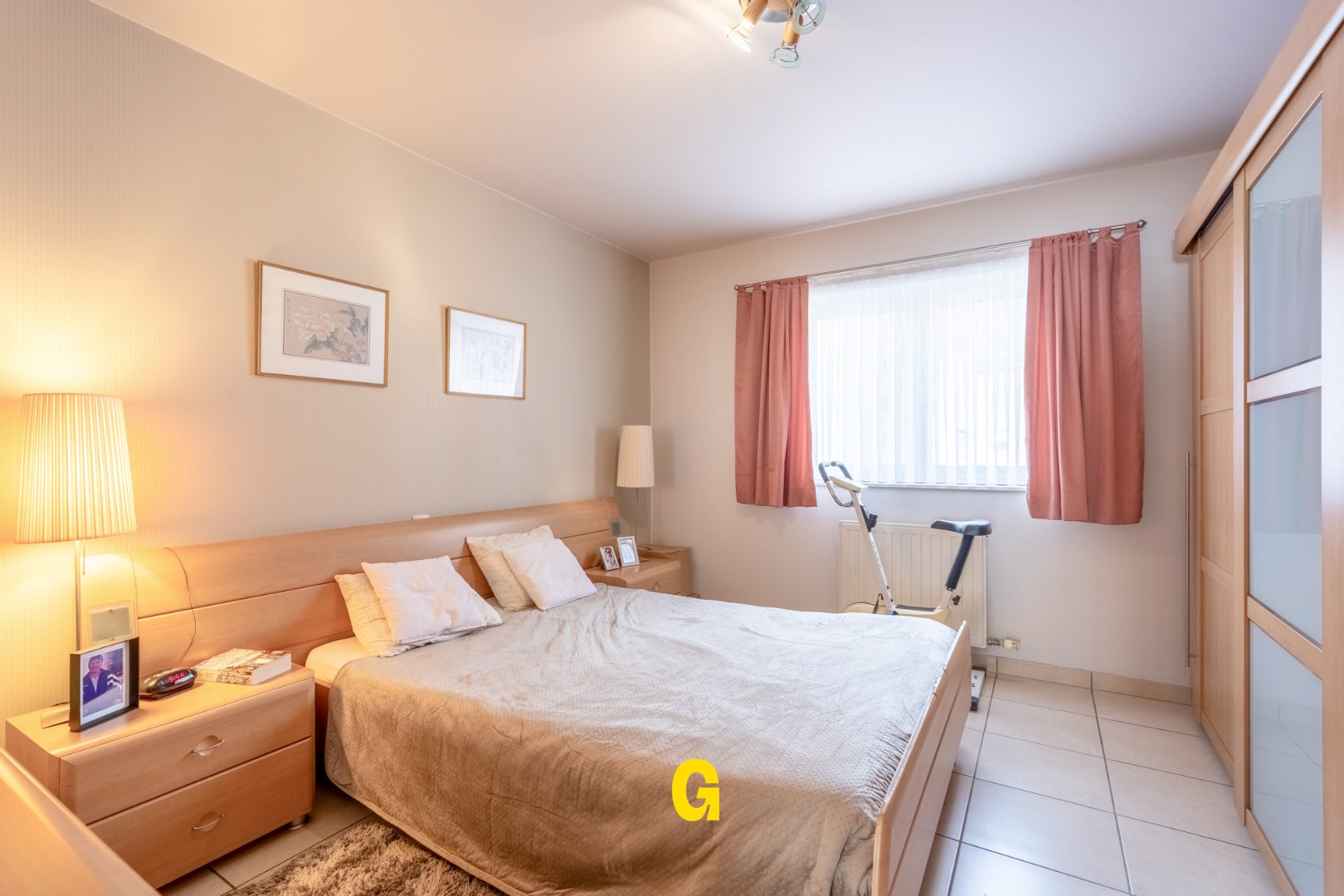 Netjes verzorgd duplex appartement met drie slaapkamers op wandelafstand van de markt - foto 4