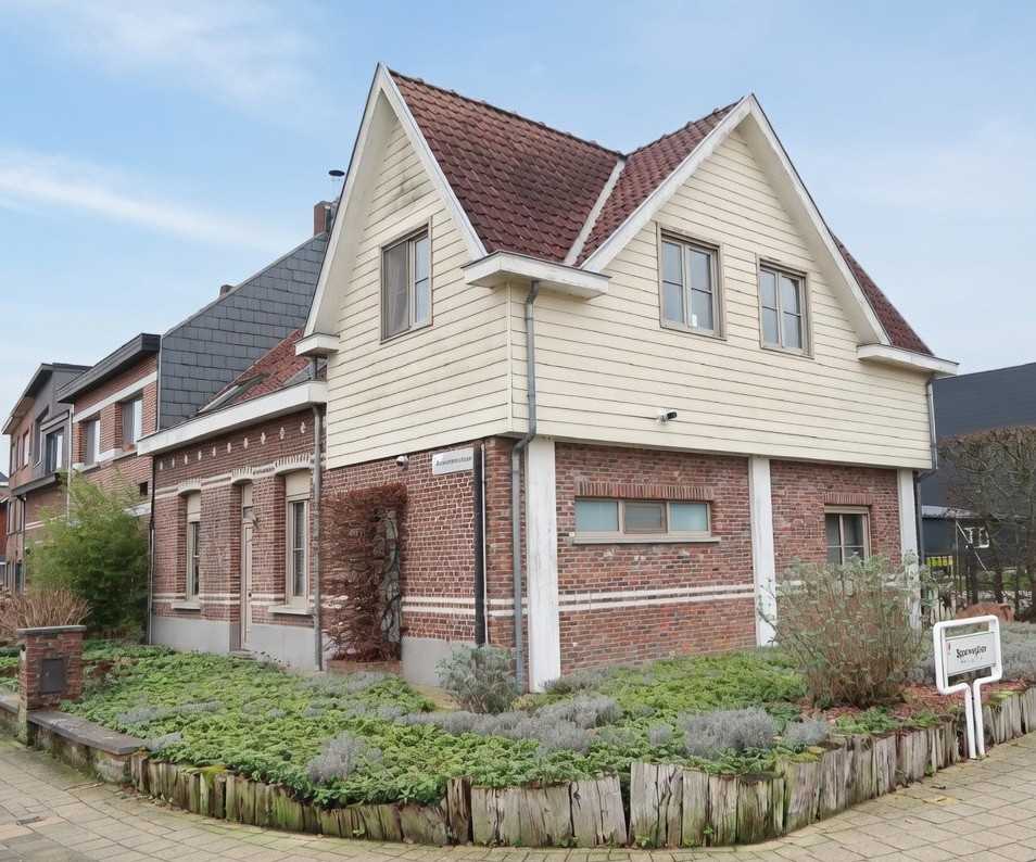 Huis te koop in Duffel met 5 slaapkamers - foto 1