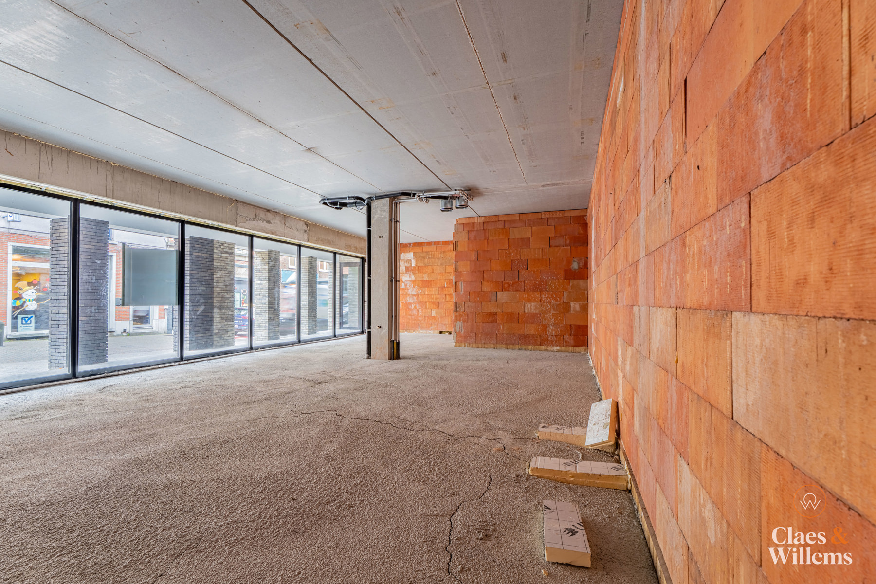 Commercial for sale in Halle - photo 4