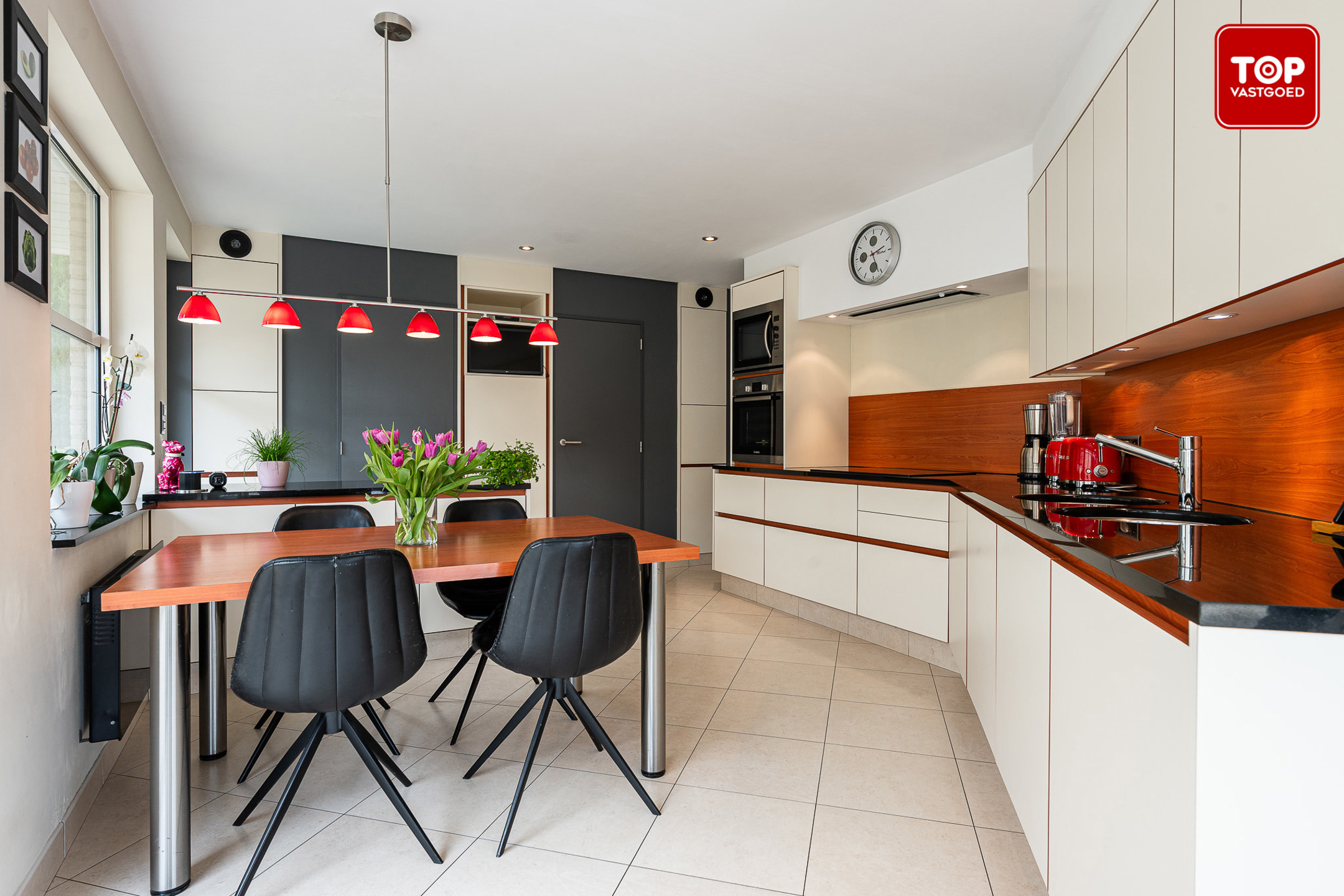 Instapklare woning in een doodlopende straat nabij de Bourgoyen - foto 4