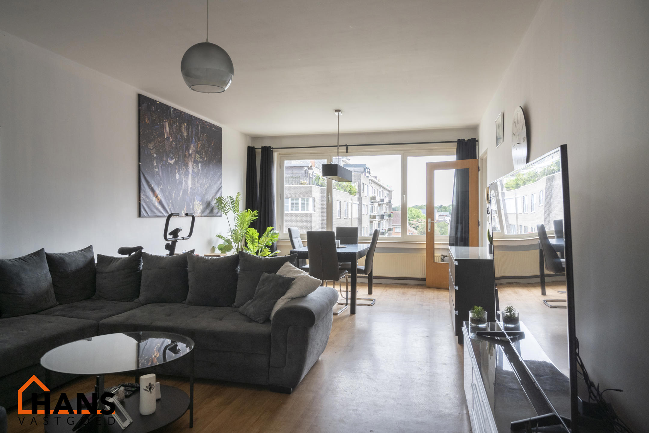 Apartment for rent in Borsbeek with 2 bedrooms - photo 1