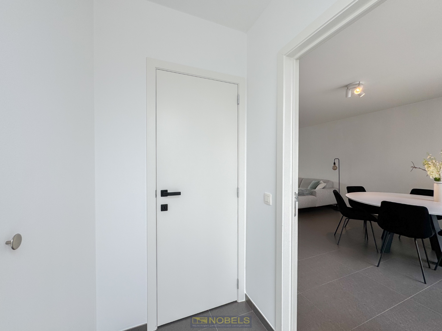 Te koop, Energiezuinige en lichtrijke gezinswoning met garage op gunstige ligging te Anzegem - photo 5