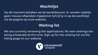 <p><strong>Modern appartement met 2 slaapkamers en terras op toplocatie in Turnhout. • EPC: 91 kWh/m²/jaar • Beschikbaarheid: onmiddellijk</strong><br /><br /><strong>Ligging: </strong>Dit energiezuinige appartement bevindt zich op een rustige, centrale locatie in Turnhout. Winkels, openbaar vervoer, scholen en belangrijke invalswegen liggen op korte afstand. Het appartement is gelegen op de eerste verdieping, bereikbaar via trap of lift, wat het zowel praktisch als toegankelijk maakt.<br /><br /><strong>Indeling: </strong>Inkomhal • Leefruimte met open keuken • Berging/Wasplaats • Toilet • Badkamer • Slaapkamer 1 • Slaapkamer 2 • Terras<br /><br /><strong>Beschrijving</strong>: Dit instapklare appartement combineert modern wooncomfort met een energiezuinige afwerking. De leefruimte vormt het hart van de woning en sluit naadloos aan op de open keuken, ideaal voor wie houdt van een open en luchtige woonbeleving. Dankzij het aangename terras geniet je van extra buitenruimte.<br />De slaapkamers zijn praktisch ingedeeld en bieden voldoende ruimte voor slaap- of werkfunctie. De badkamer en het apart toilet zijn modern afgewerkt. De berging/wasplaats zorgt voor extra opbergruimte en functionaliteit.</p>