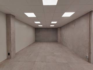 <strong>Magnifiek gelegen kantoorruimte van 272 m² en 5 privatieve parkeerplaatsen </strong>te huur op de <strong>industriezone Waggelwater</strong>, in het bedrijvenpark BALDR.<br /><br />De kantoorruimte van 272 m² is volledig instapklaar en verdeeld over twee verdiepingen, bereikbaar via zowel lift als trappenhal. De kantoren zijn uitgerust met een terras, kitchenette op elk verdiep, douche, dubbel toilet en airco/verwarming via vierwegcassettes.<br /><br />De site is volledig verhard en biedt ruime parkeer- en manoeuvreerruimte. Onmiddellijk beschikbaar.<br />Ook mogelijkheid tot huren van een loods met een oppervlakte van +/- 275 m² .<br /><br />Contacteer <strong>PANORAMA B2B</strong> voor bijkomende inlichtingen, lastenboek, plannen of een vrijblijvend plaatsbezoek <strong>0479 70 70 73</strong>.