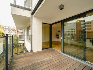 Ideaal gelegen aan een rustige, lommerrijke binnenplaats vlakbij het Fernand Cocqplein, in een modern gebouw, biedt dit appartement een...