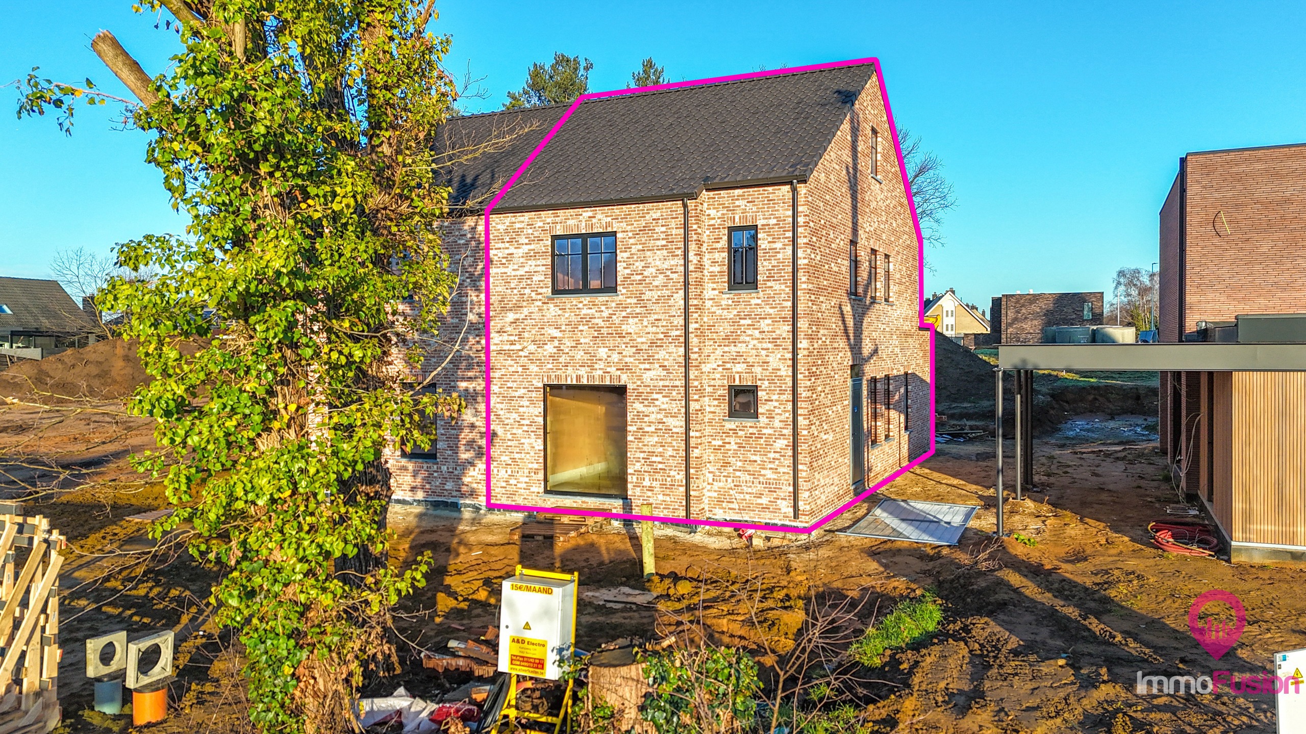 Prachtig gelegen casco woning met 4 slaapkamers! - foto 3