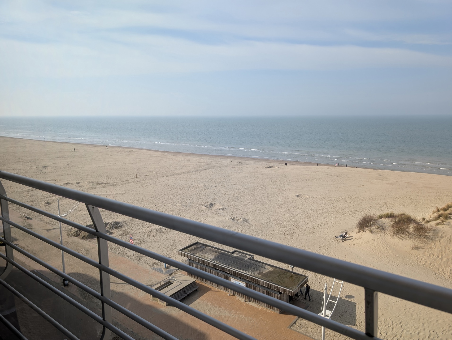 Twee penthouse (nu één)  te koop Koksijde met frontaal zeezicht en 30m² zonneterras.(prijs incl. grote garage en 2 kelders)  - foto 5