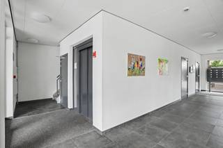 Prachtig duplex appartement (energielabel A!) gelegen op de tweede verdieping in residentie Kapelhof met een op het oosten gesitueerd terras,...