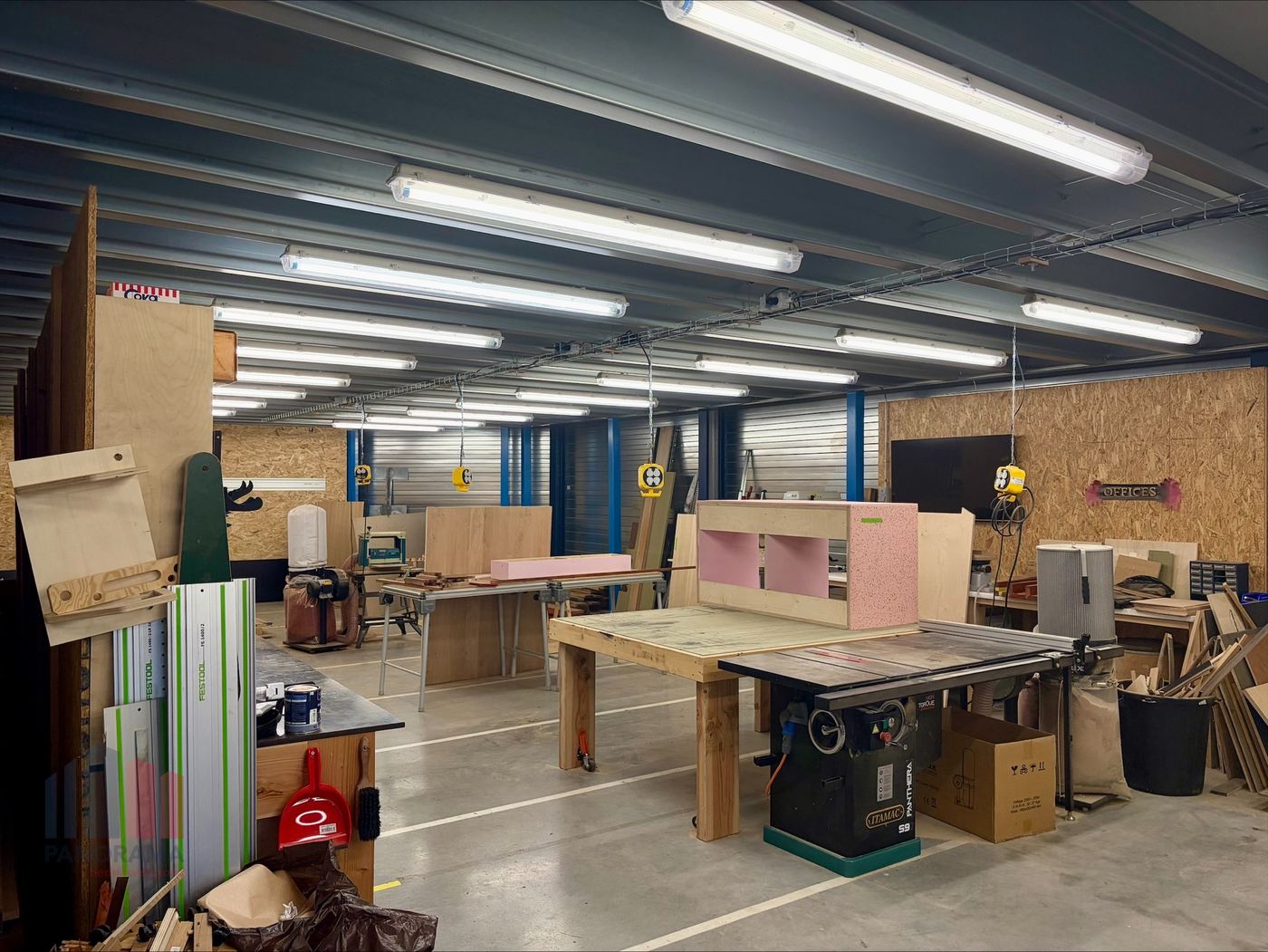 Atelier / espace de stockage de 180 m² idéalement situé à Leuven - photo 2