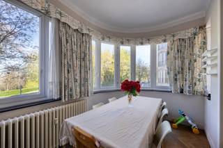 Ideally located 3-bedroom apartment (108 m²) with a well-oriented terrace, situated on the first floor and offering a beautiful view of...