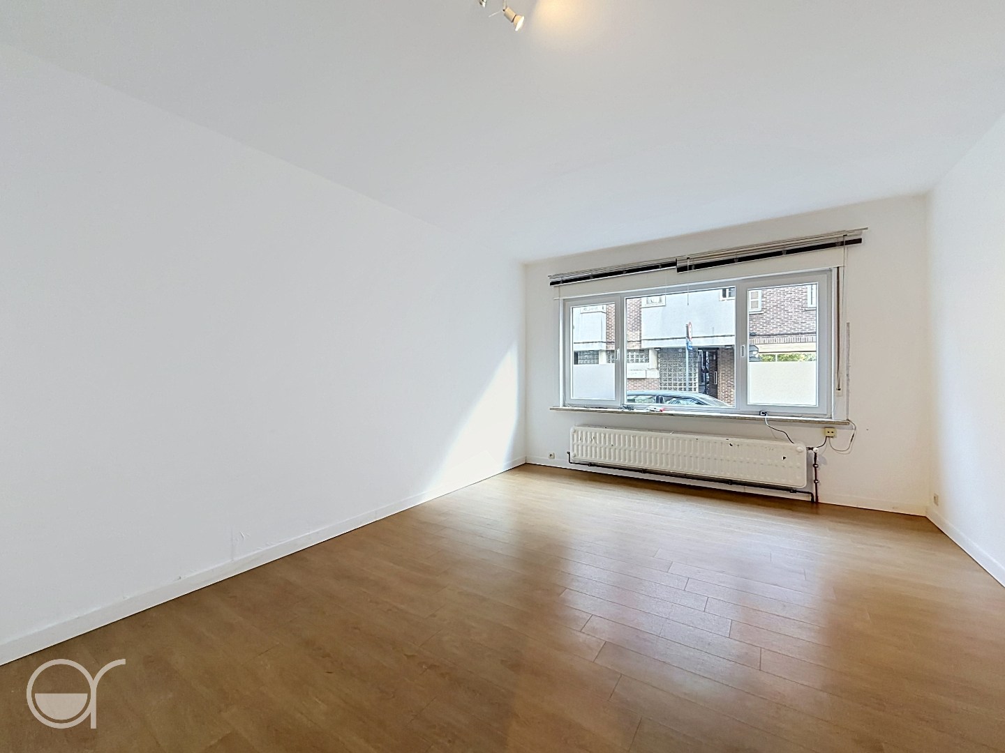 Gezellig 1-slaapkamerappartement in de Rabotstraat te huur met terras - foto 2