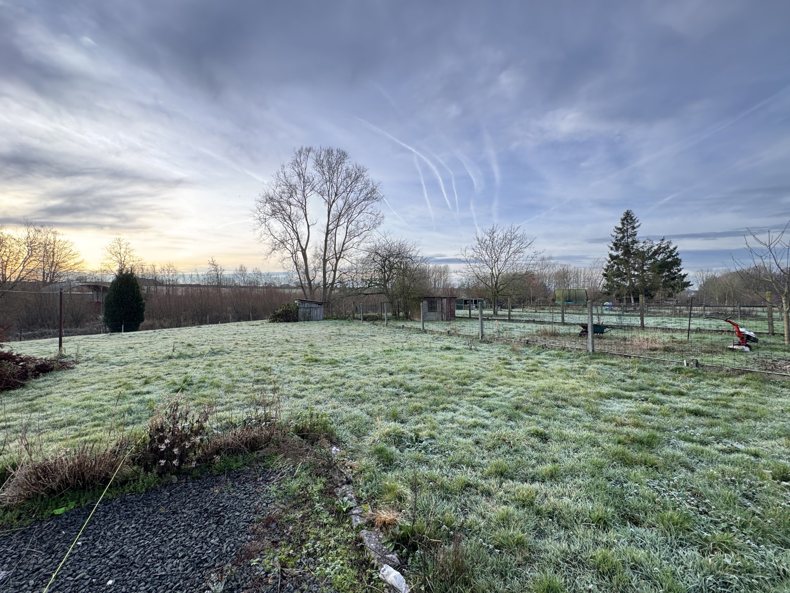 Perceel bouwgrond voor een halfopen bebouwing - foto 4