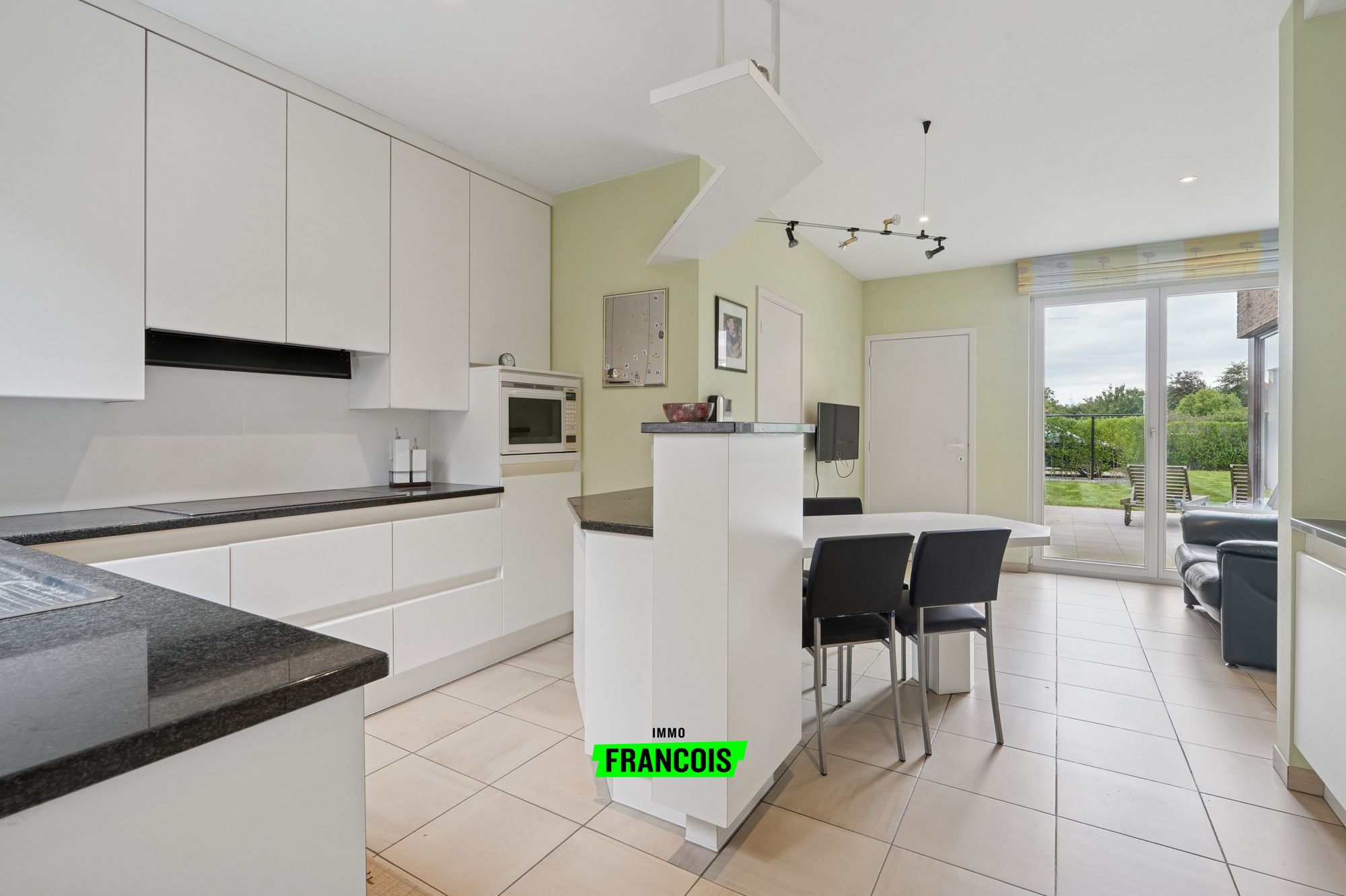 Gelijkvloersduplex appartement te koop met 3 slaapkamers, tuin én garage in Lembeke - foto 5