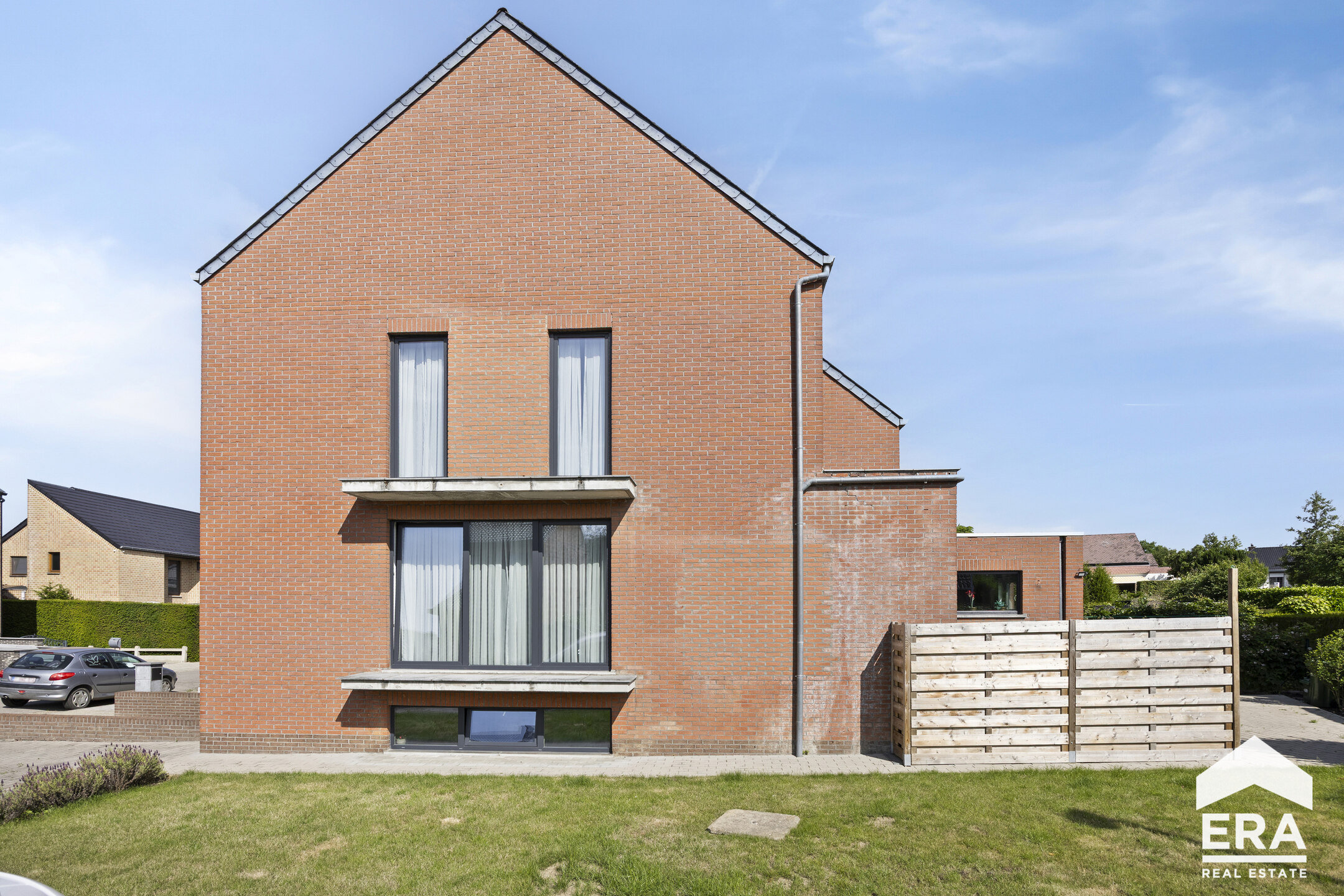 Instapklare halfopen woning met tuin in doodlopende straat - foto 3