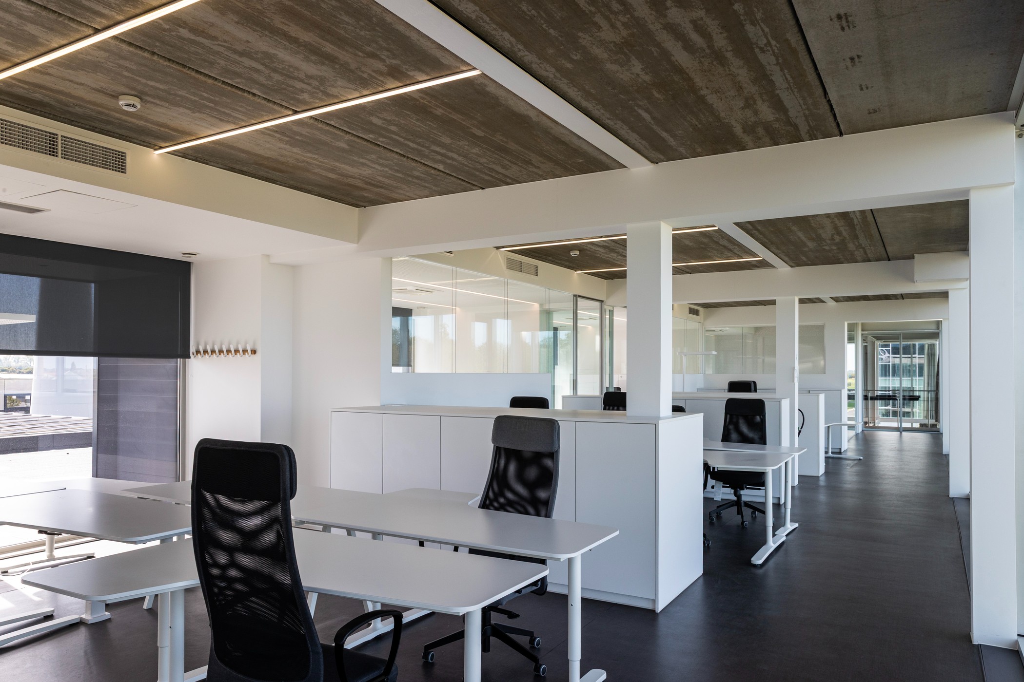 Moderne kantoorruimte 200m² te huur in Harelbeke - foto 2