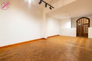 Tussen het water, de stad en de creativiteit van het Eilandje vind je The Grain Embassy, een iconisch gebouw vol karakter en geschiedenis. Hier...